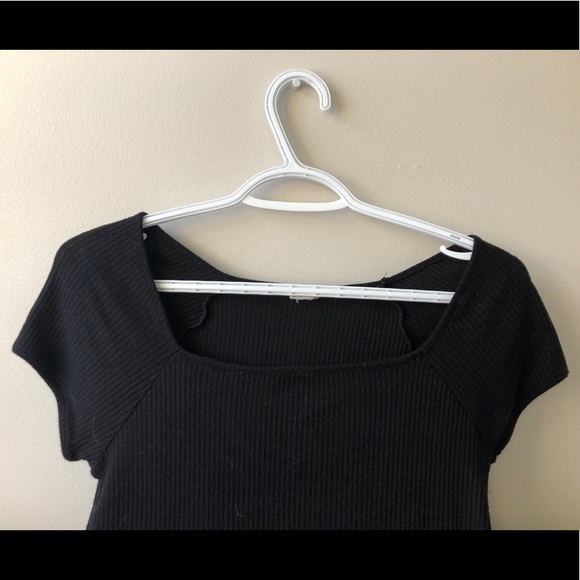 Garage: Black Ribbed Top - Picture 3 of 5